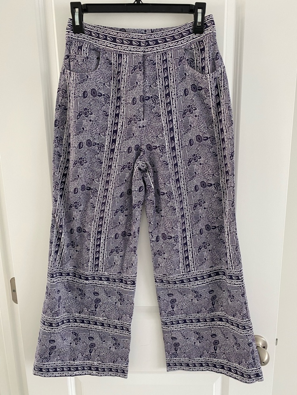 Julia Amory Navy/White Print Pant size Small